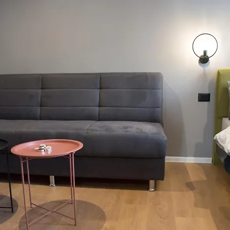 Old Town Premium Apartments- Free Private Parking For شقة *