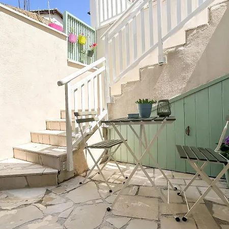 Old Town Premium Apartments- Free Parking *