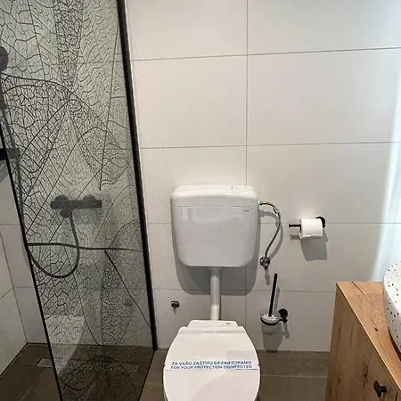 Old Town Premium Apartments- Free Parking 아파트 *