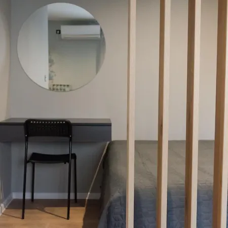 Old Town Premium Apartments- Free Parking Apartment *